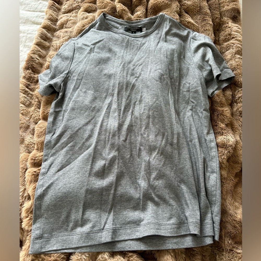 Men’s banana republic shirt